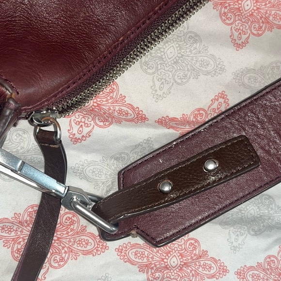 Vera Bradley Red Leather Handbag Purse With Floral Interior - Picture 4 of 5